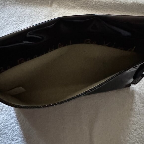 Innisfree Pouch, Black Iridescent - Picture 3 of 3